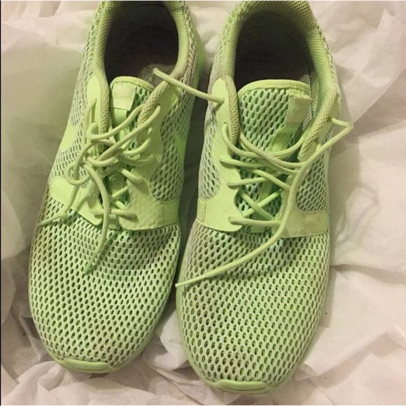 NEW LISTING‼️ NIKE‼️ - Picture 6 of 7